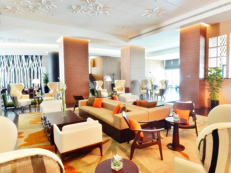 Ramee Grand Hotel And Spa Al Manamah Esterno foto The lobby of the hotel