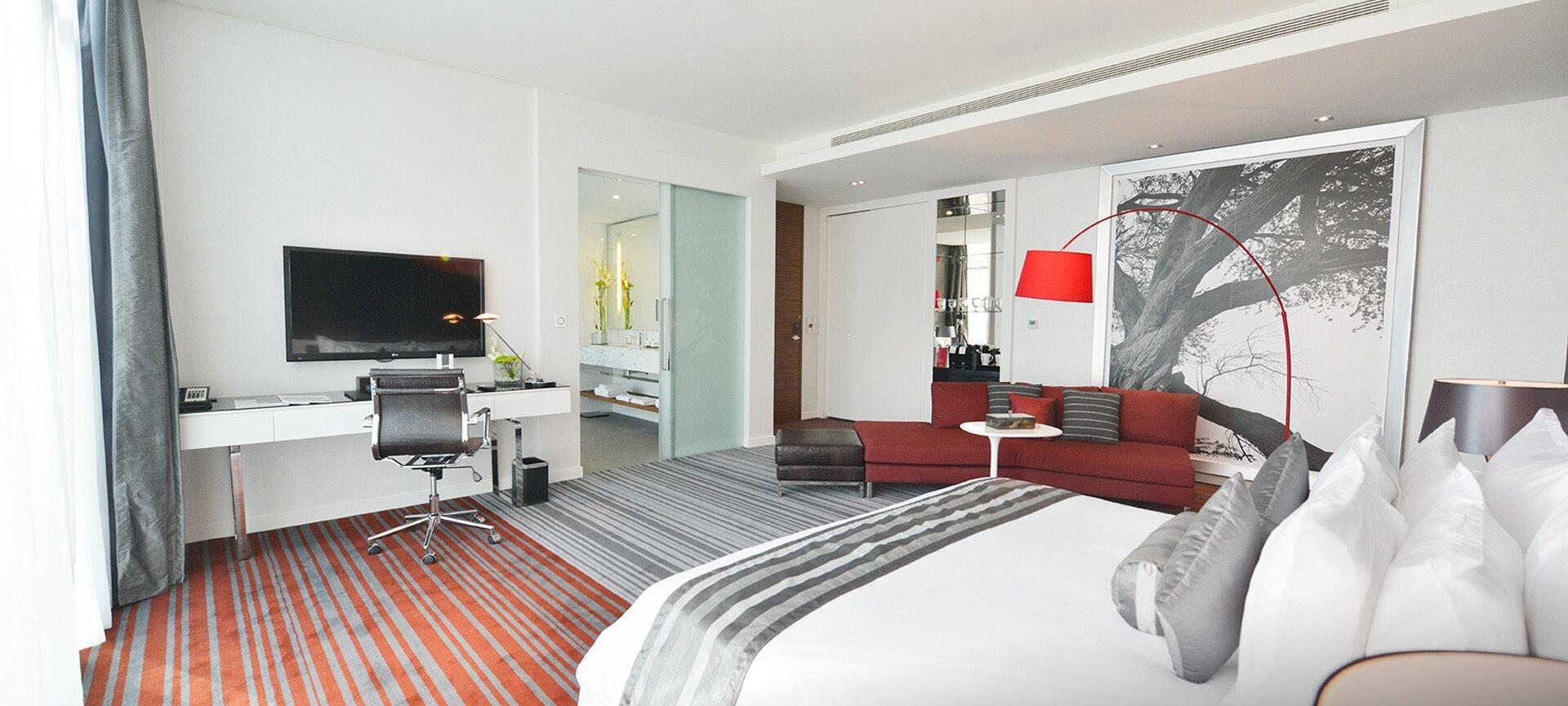 Ramee Grand Hotel And Spa Al Manamah Esterno foto A suite at the hotel