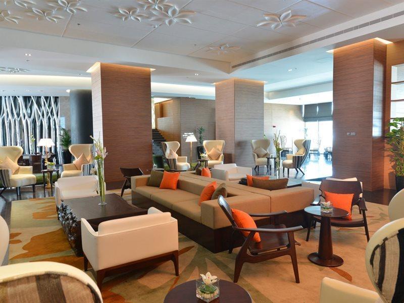 Ramee Grand Hotel And Spa Al Manamah Esterno foto The lobby of the hotel